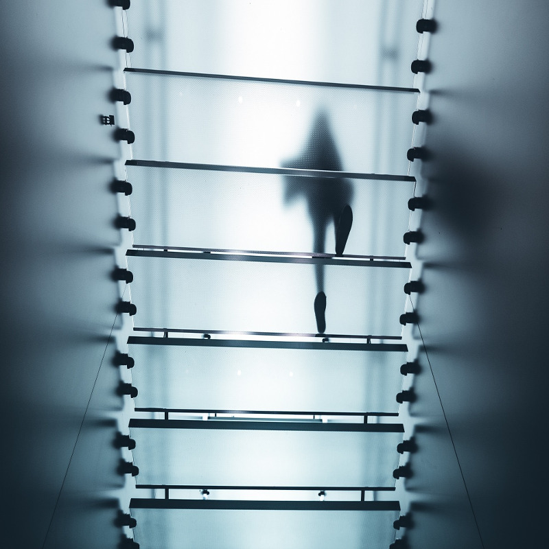 Walk-on glass